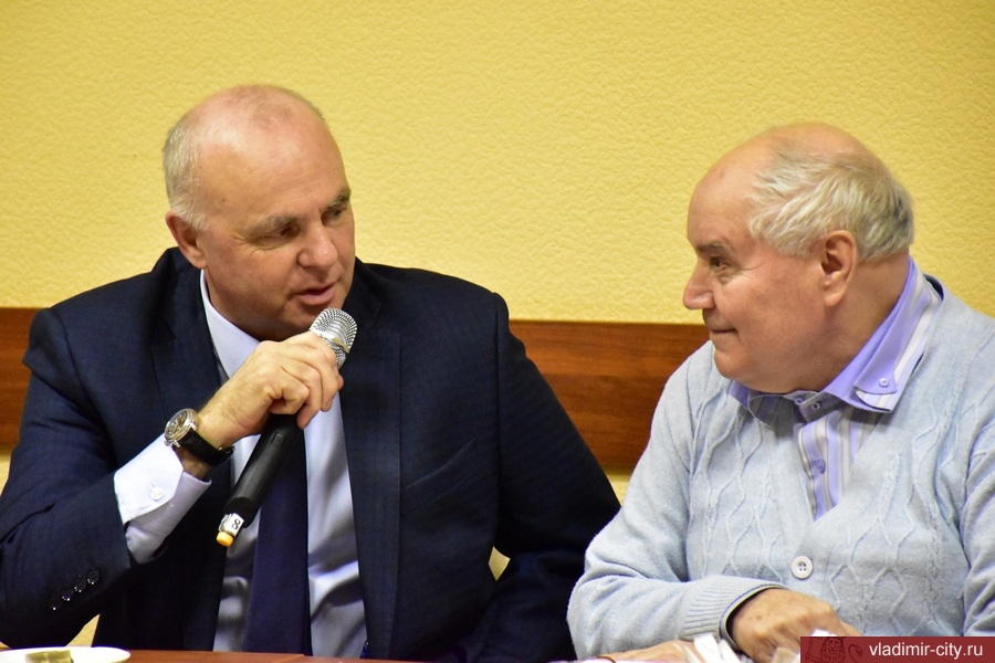 Андрей Шохин встретился с активом городского Совета ветеранов