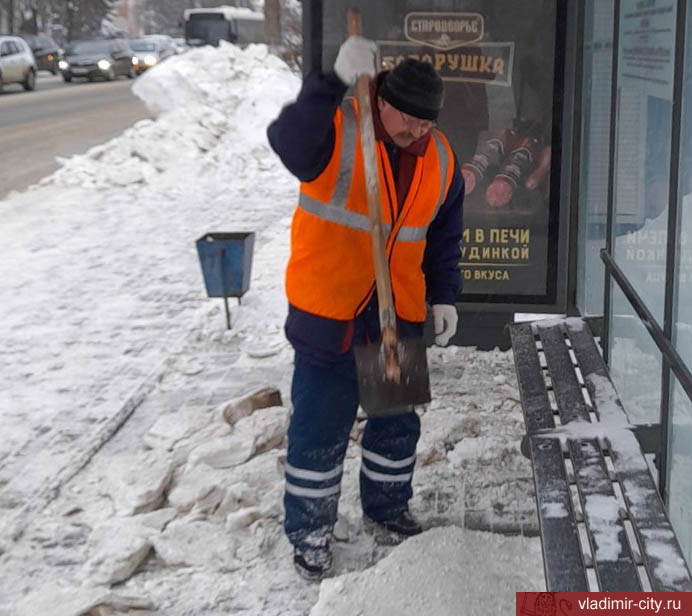 За сутки с улиц Владимира вывезено более 12000 кубометров снега