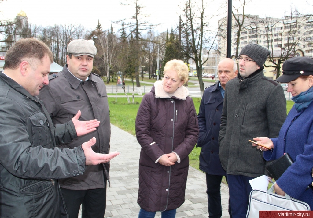 Федеральный эксперт ОНФ высоко оценила новый сквер на улице Чайковского 