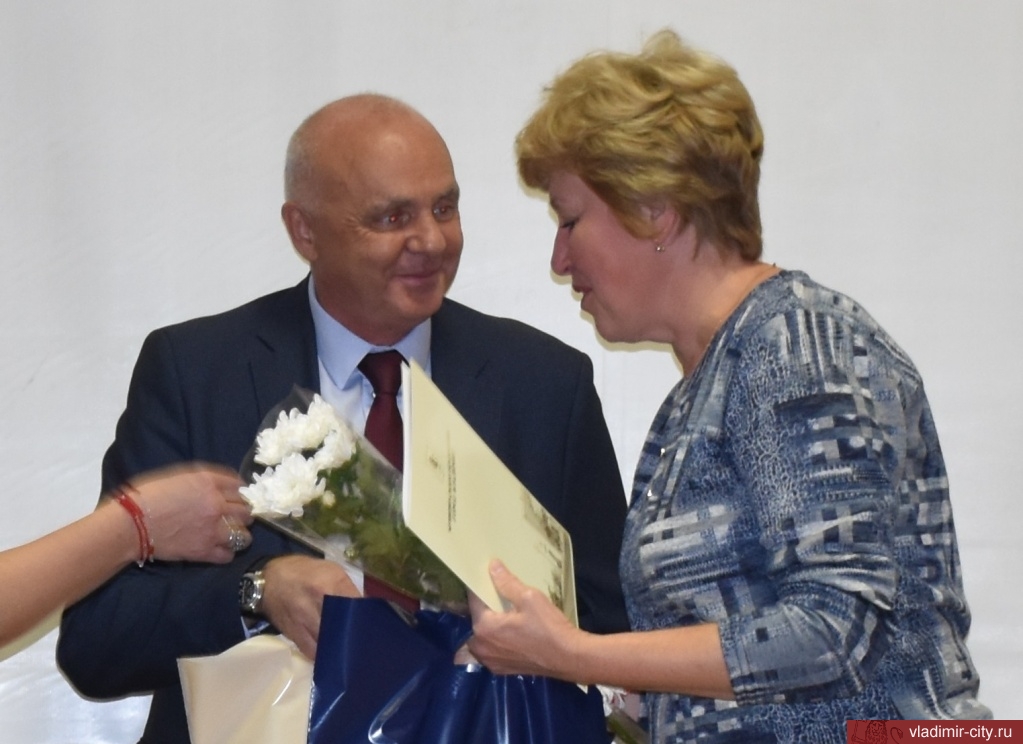 Андрей Шохин поздравил машиностроителей завода «Автоприбор»