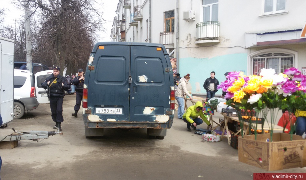 Город Владимир освобождается от незаконных торговых объектов