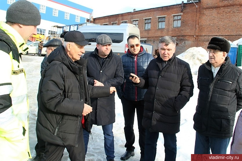 Владимирские общественники познакомились с ходом строительства Рпенского проезда