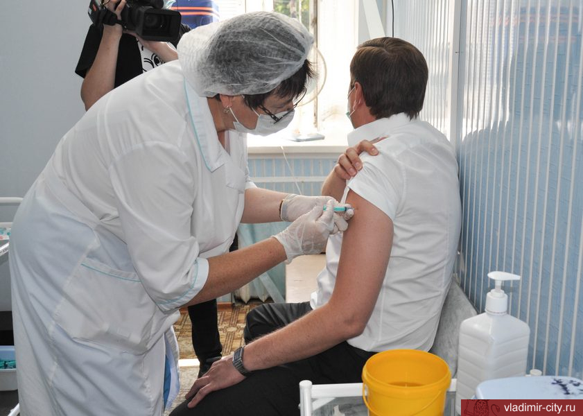 Во Владимире растет число желающих вакцинироваться от коронавируса