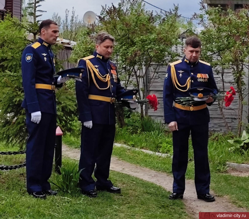 В микрорайонах Владимира проходят праздничные мероприятия, посвященные Дню Победы