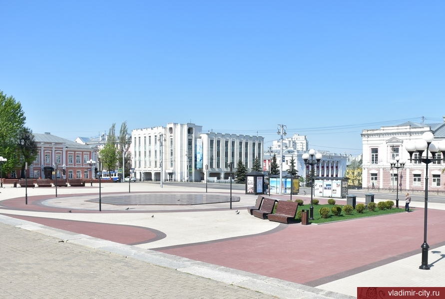 Театральная площадь владимир