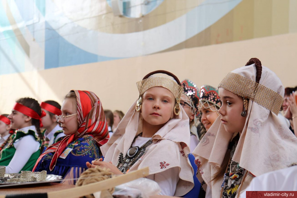Во Владимире прошел фестиваль знатоков «По родному краю» среди учеников младших классов